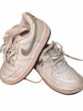 Nike Kids White & Grey Classic Force 1 Low-Top Sneakers